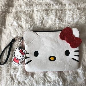 Hello Kitty Wrist strap clutch